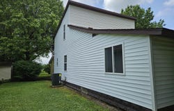 1206 N 14TH Street, Murphysboro, IL 62966