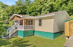 589 Mudlick Road, Hardy, KY 41531