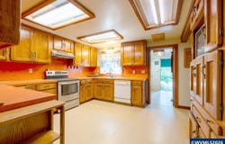 43304 Ames Creek Rd, Sweet Home, OR 97386