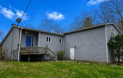 202 Stream Road, Winterport, ME 04496