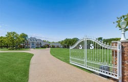 385 Meadow View Drive, Argyle, TX 76226