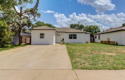 5009 39th Street, Lubbock, TX 79414