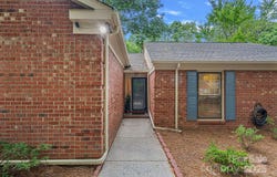 801 Odell Court, Matthews, NC 28105