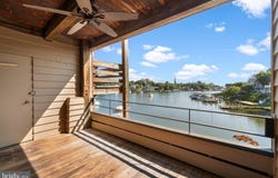 15 PRESIDENT POINT Drive, ANNAPOLIS, MD 21403