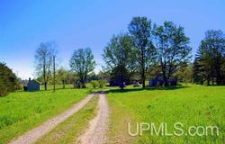 307 Lawson, Skandia, MI 49885