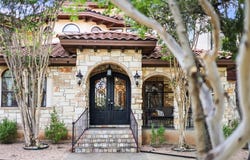 18001 Crystal CV, Jonestown, TX 78645