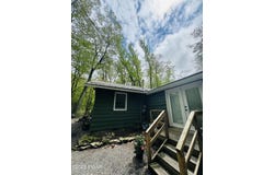 807 Woodland Court, Lords Valley, PA 18428