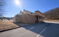 641 Route 32, Montville, CT 06382