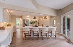 376 Chalfonte Avenue, Grosse Pointe Farms, MI 48236