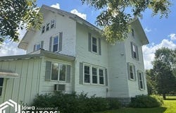 2649 170 Street, Traer, IA 50675-1450