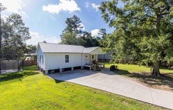 26666 Todd Dr, Denham Springs, LA 70726