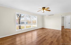 462 Lakeview Drive, Camdenton, MO 65020