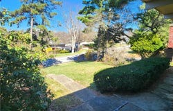 2417 Marbury Rd, Churchill Boro, PA 15221