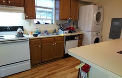 15 S Shafer St, Athens, OH 45701