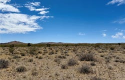351-05-011 MINERAL Road, Dolan Springs, AZ 86441