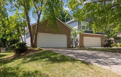 8323 W 120 Terrace, Overland Park, KS 66213