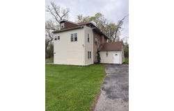15742 Central Park Avenue, Markham, IL 60428