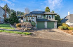 511 SE 15TH St, Gresham, OR 97080