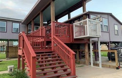 142 Seagull, Sargent, TX 77414