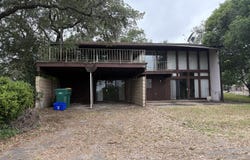 502 Sarah Jo LN, La Grange, TX 78945