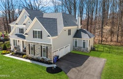61 Windermere Road, Lincroft, NJ 07738