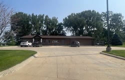 2609 Apache Ct, Sioux City, IA 51104