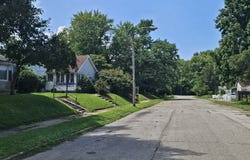 1217 W 1st Street, Anderson, IN 46016