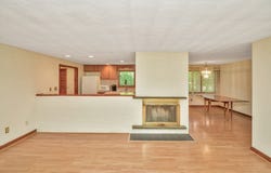2 Catherine Rd, Framingham, MA 01701