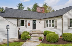 93 Font Grove Road, Bethlehem, NY 12159