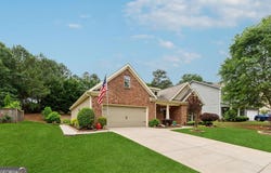 8040 Gracen, Gainesville, GA 30506