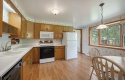 108 S CLAY Street, DE PERE, WI 54115