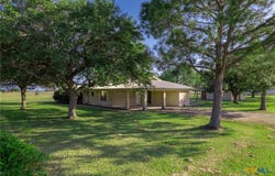 1170 Johnson Road, Victoria, TX 77905