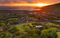 Kealakekua, HI 96750