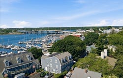 53 Front St, Beverly, MA 01915