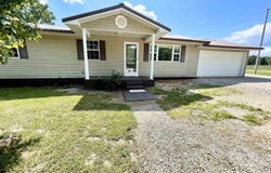 806 Autumnwood Road, Ash Flat, AR 72513