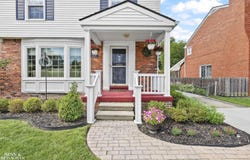1829 Allard, Grosse Pointe Woods, MI 48236