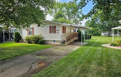 10 B Street SW, Navarre, OH 44662