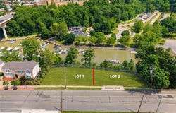 1587 Wooster Road, Rocky River, OH 44116