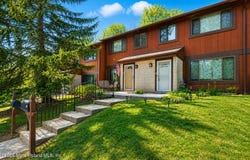 38 Stone Lane, Staten Island, NY 10314