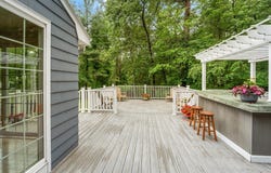11 Farrwood Dr, Andover, MA 01810