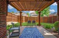 1827 Timber Ridge Drive, Frisco, TX 75036