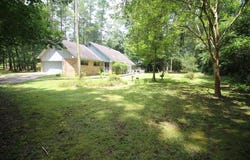 356 Reedy Creek Road, Laurel, MS 39443