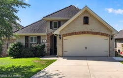 263 Country Club Circle, Diamondhead, MS 39525