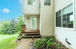 8 Skidmore Road, Poughquag, NY 12570