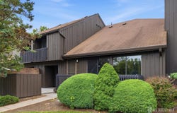 438 Westgate Drive, Edison, NJ 08820