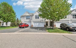 15369 Falk Drive N, Hugo, MN 55038