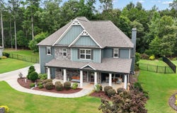 310 Discovery Lake Drive, Fayetteville, GA 30215