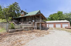 29463 SE 1100th Road, Kincaid, KS 66039