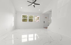 811 N Burghley Ave, Ventnor, NJ 08406
