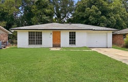 1132 OREGON AVE, Port Allen, LA 70767